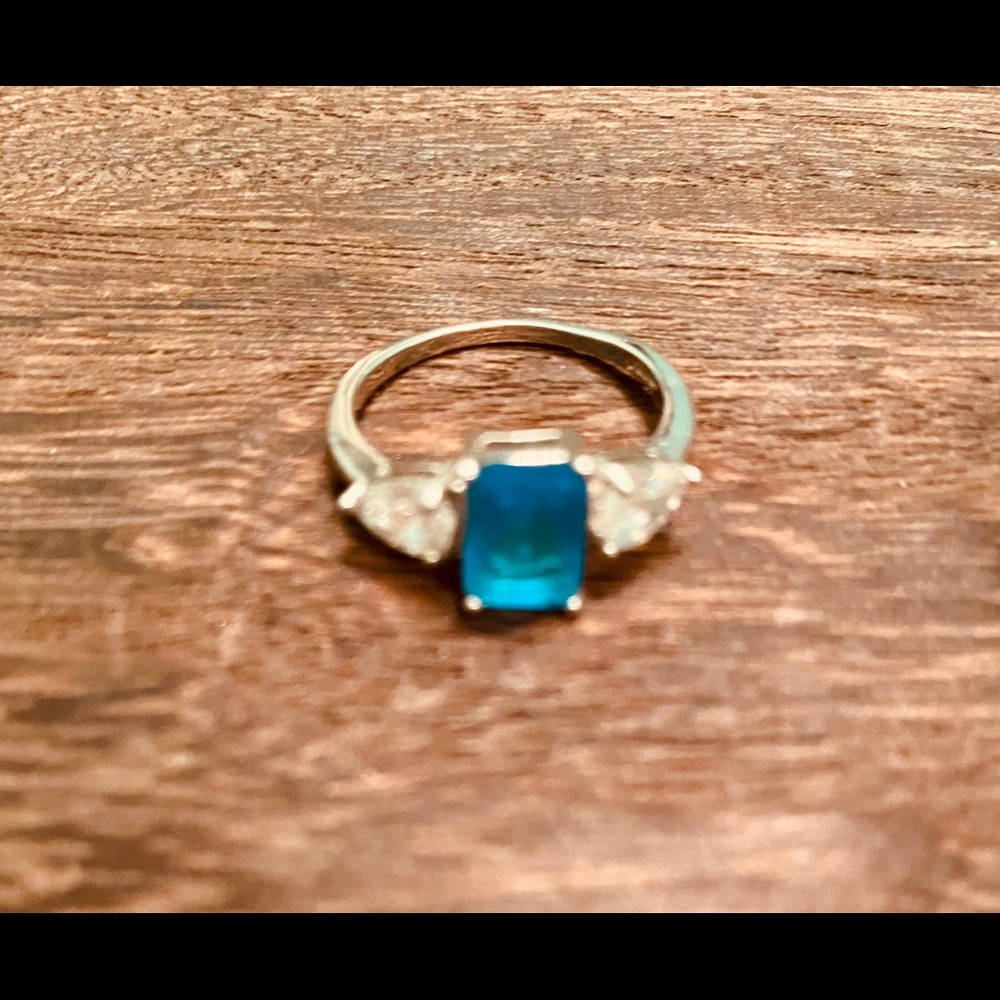 Blue topaz time size 7 stamped 925